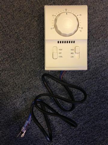 Solar Cooling Thermostat