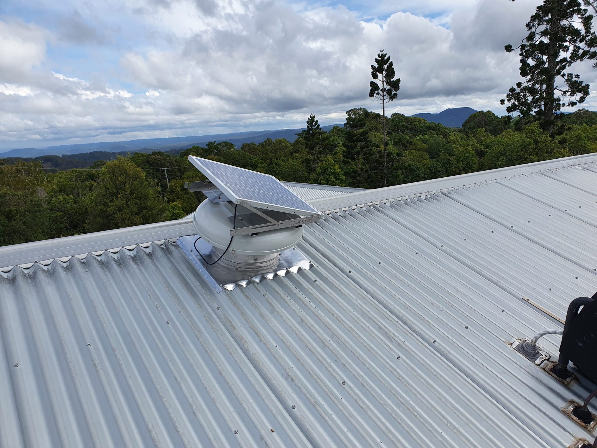 Install on a tin roof
